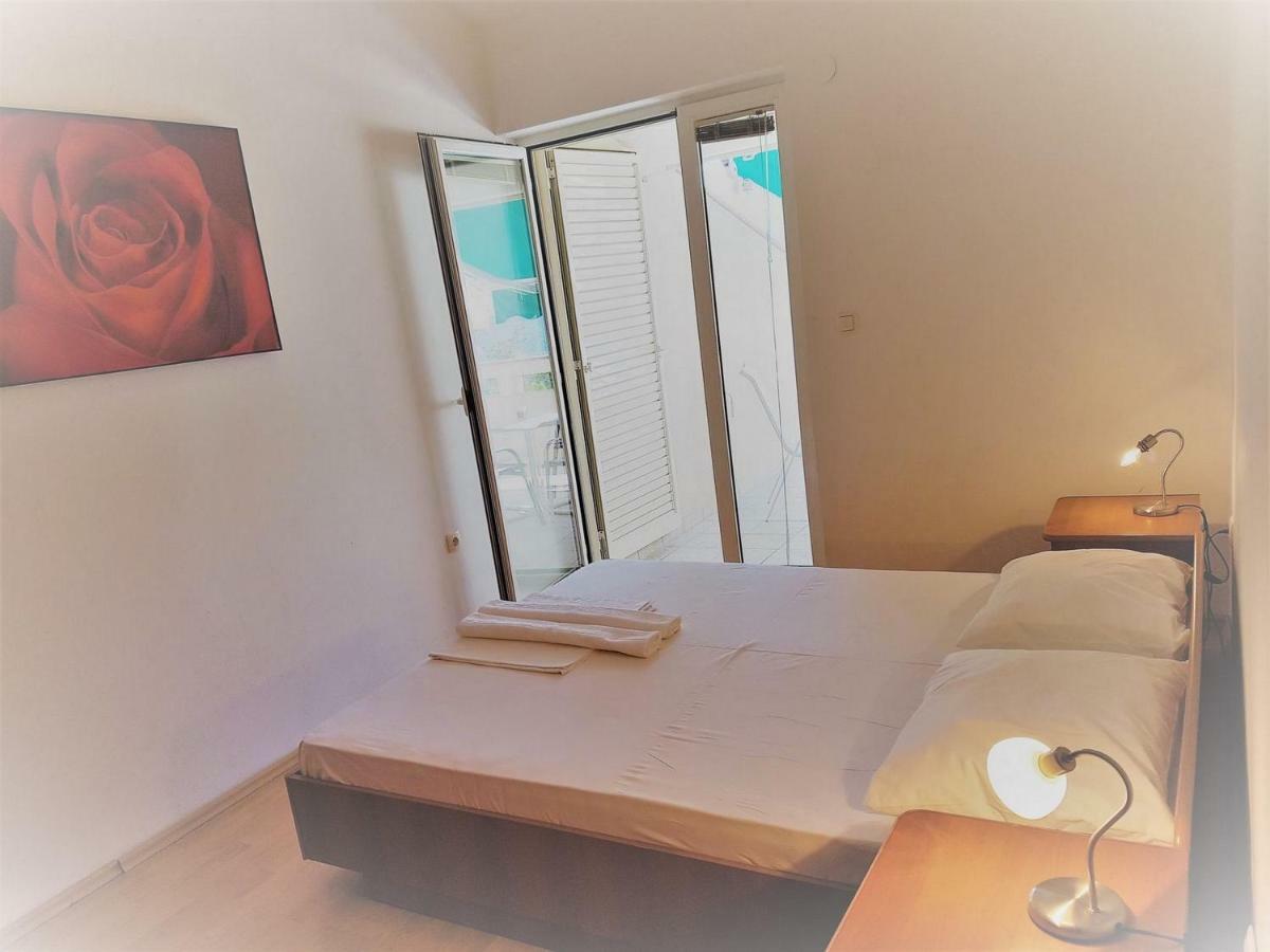 Apartments Vrtlici Stara Novalja Ngoại thất bức ảnh