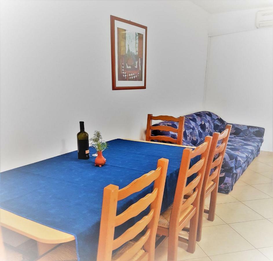 Apartments Vrtlici Stara Novalja Ngoại thất bức ảnh