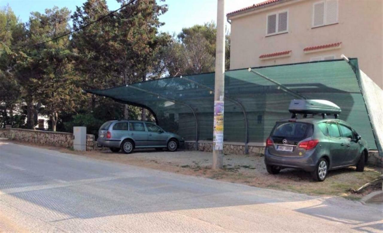 Apartments Vrtlici Stara Novalja Ngoại thất bức ảnh