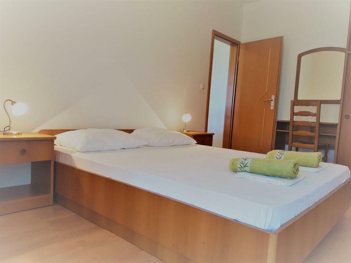 Apartments Vrtlici Stara Novalja Ngoại thất bức ảnh