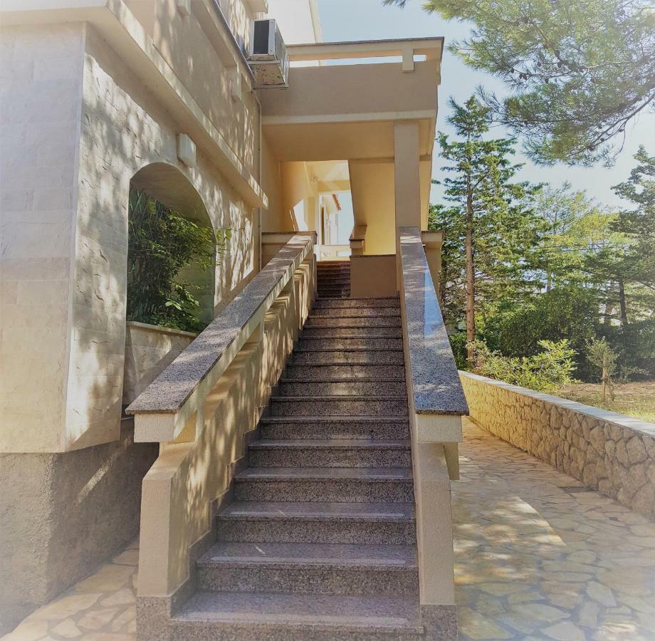 Apartments Vrtlici Stara Novalja Ngoại thất bức ảnh